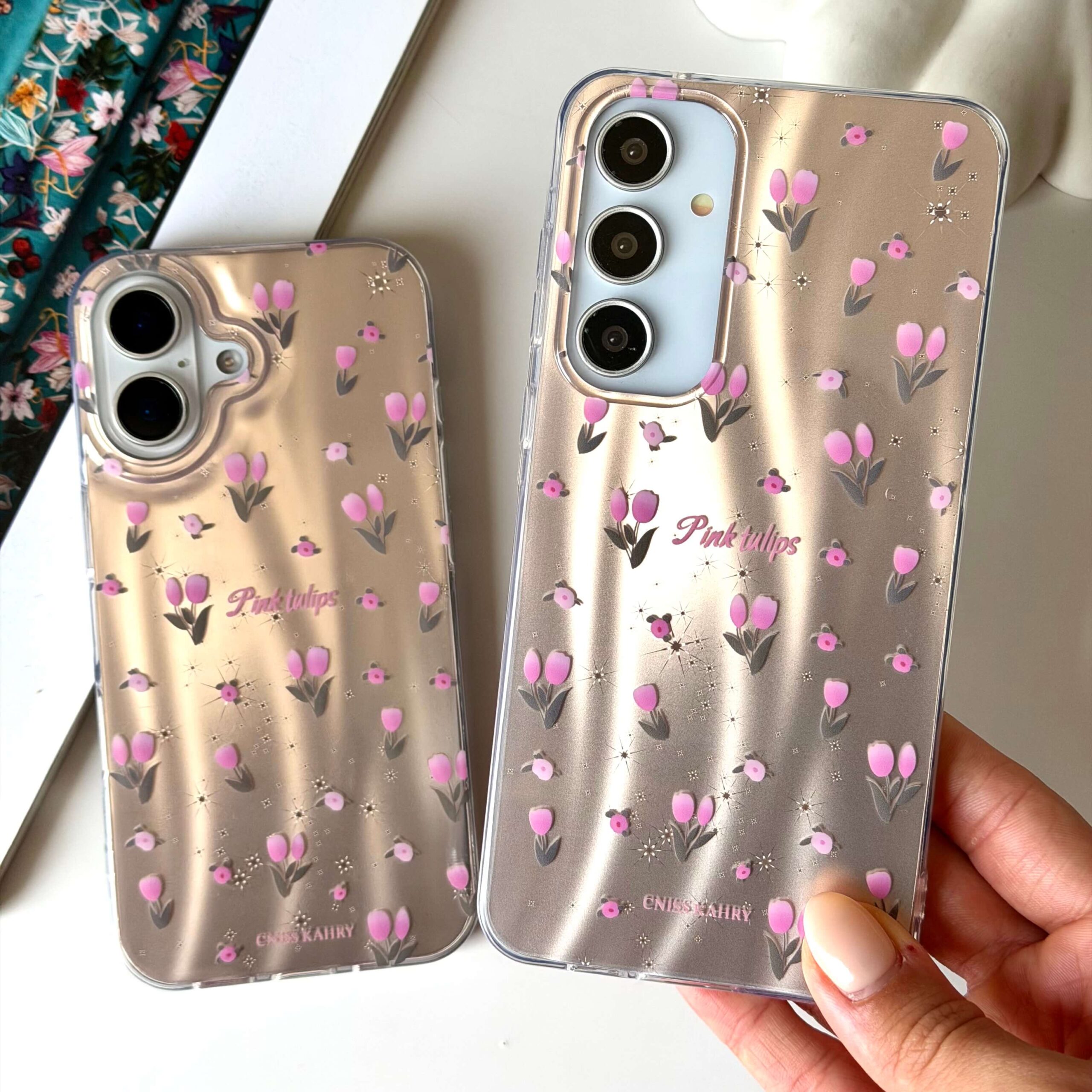قاب فانتزی دخترانه ترند گل لاله Pink Tulips مناسب سامسونگ آیفون A15  A16  A55  A17  s21fe  A73  A36/A56  A54  iphone 13